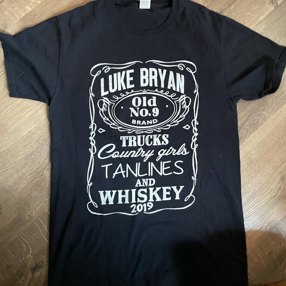 Luke Bryan 2019 concert shirt NEW